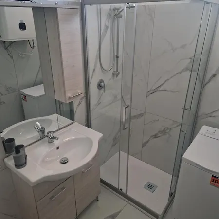 Appartamento Nina's House , Di Carolina 300 Dal Mare